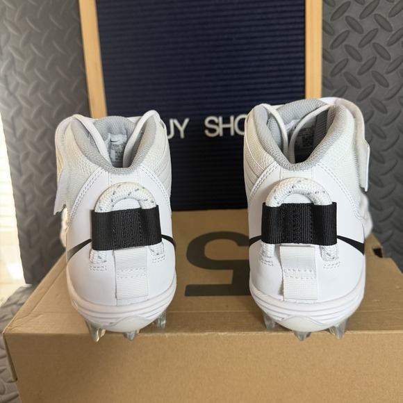 Nike Force Savage Pro 2 Football Cleats \'Lineman\' Size 9 (AH4000-100) \